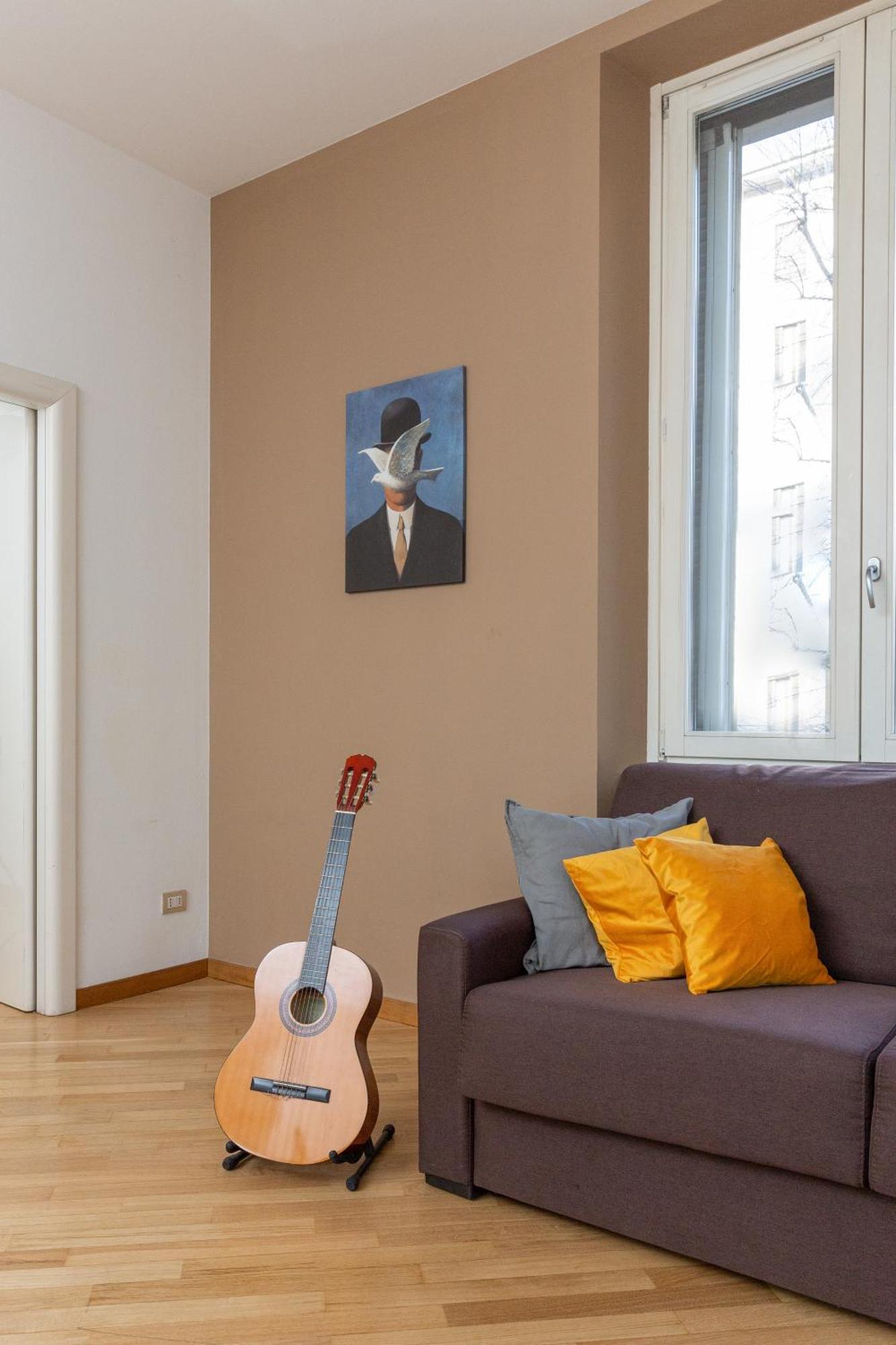Free Parking Exclusive Apartment Magritte Style Milán Exterior foto